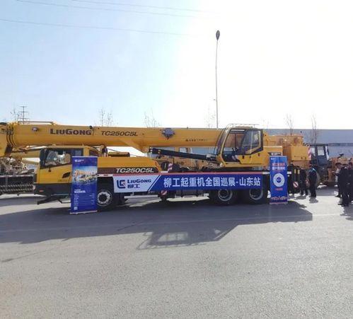 加油成人吊车模型视频,加油成人吊车模型视频深度解析